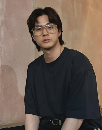 김지훈, 트레이드 마크 '장발' 없애버렸다…헐리웃 진출 앞두고 '파격'
