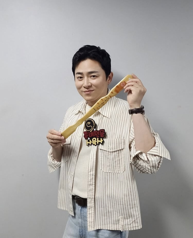 [종합] 조정석, 두 아이 아빠되더니 겹경사…‘좀비딸’ 누적 70만 넘어