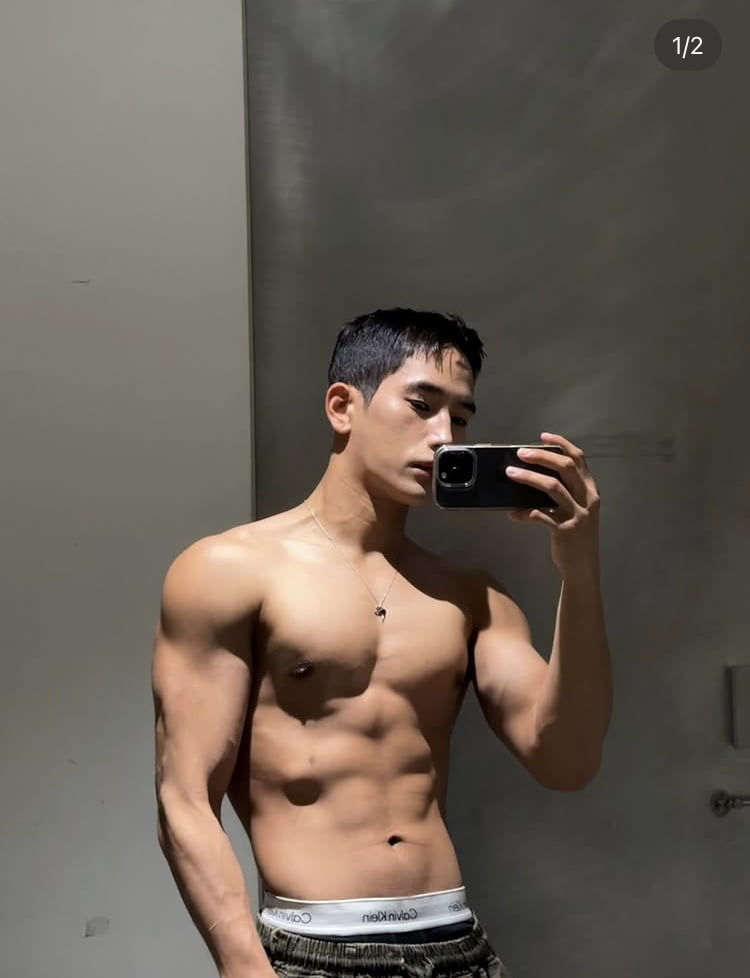 ‘이시안과 열애설’ 육준서, 엘리베이터 안에서 복근 까꿍