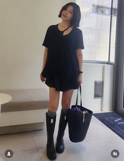 한혜연, 부러질 듯한 학다리…44kg 달성하더니 각선미 자랑