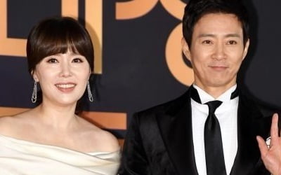 '최수종♥' 하희라, 결혼 33년 차에 안타까운 소식 전했다…"아이 유산, 연예계 복귀 안 하려" 눈물 ('잉꼬부부')