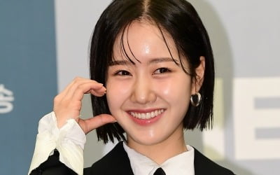 [공식] '26세' 진지희, 데뷔 23년 차에 기쁜 소식 전했다…"많은 응원과 관심 부탁"