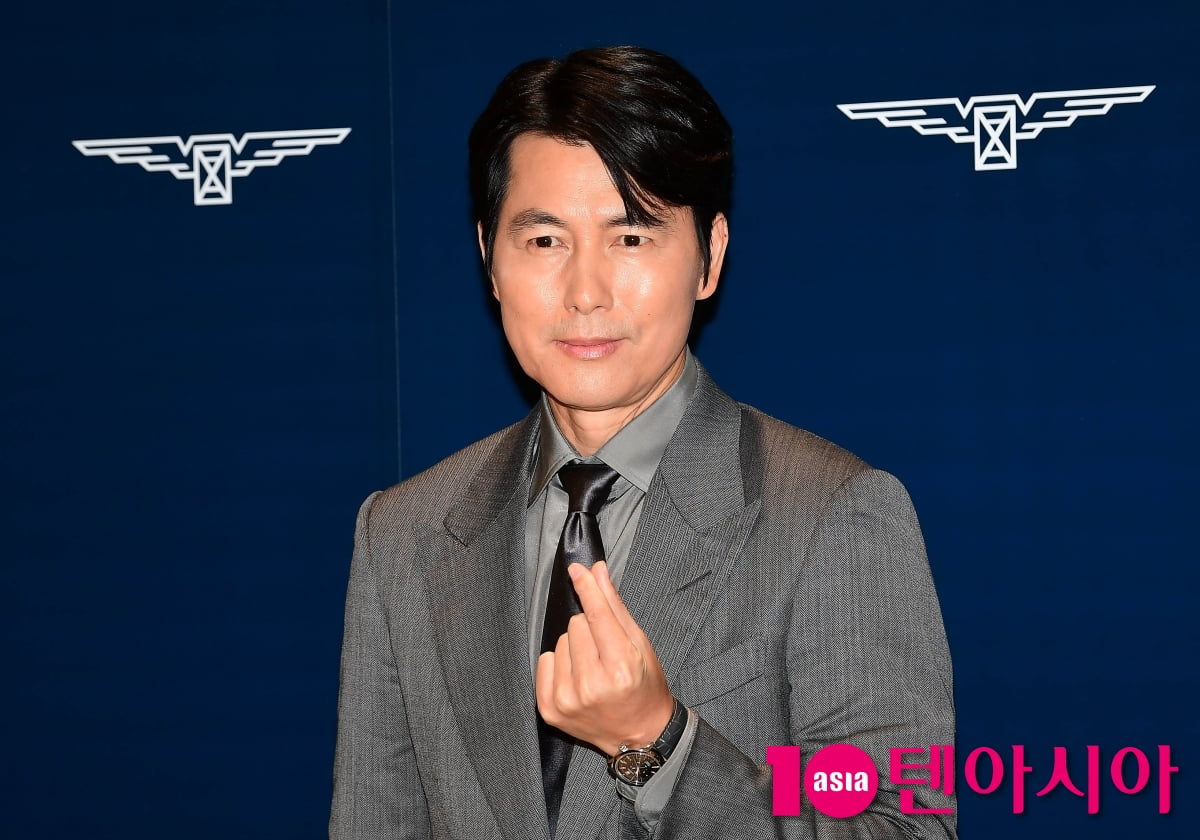 '문가비 아들 친부' 정우성, 비연예인 여성과 혼인신고 "개인사 관심·추측 자제 당부"