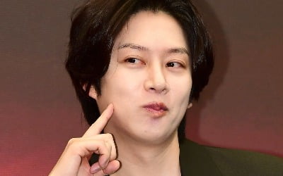 '42세 미혼' 김희철, ♥연애사 밝혔다…"가장 두근거렸던 사랑" ('힛트쏭')