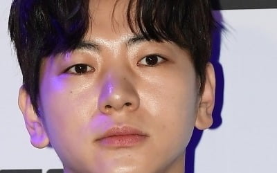 이주승, ♥연애사 밝혔다…"문자로 이별·고백, 여친 위해 몇 년간 회만 먹어" ('라스')
