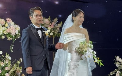 '55세' 심현섭, 결혼 4개월 만에 깜짝 소식 전했다…14살 연하 ♥정영림 임테기 구매 ('사랑꾼')