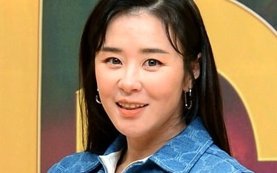 '48세 미혼' 최강희, 집도 재산도 없다더니…새 차 뽑고 이사했다 "헤어져" ('전참시')