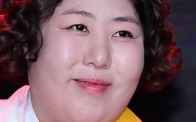 '43세' 신기루, 이름만 4번 바꿨다…"마체리·메가톤 거쳐" ('4인용식탁')