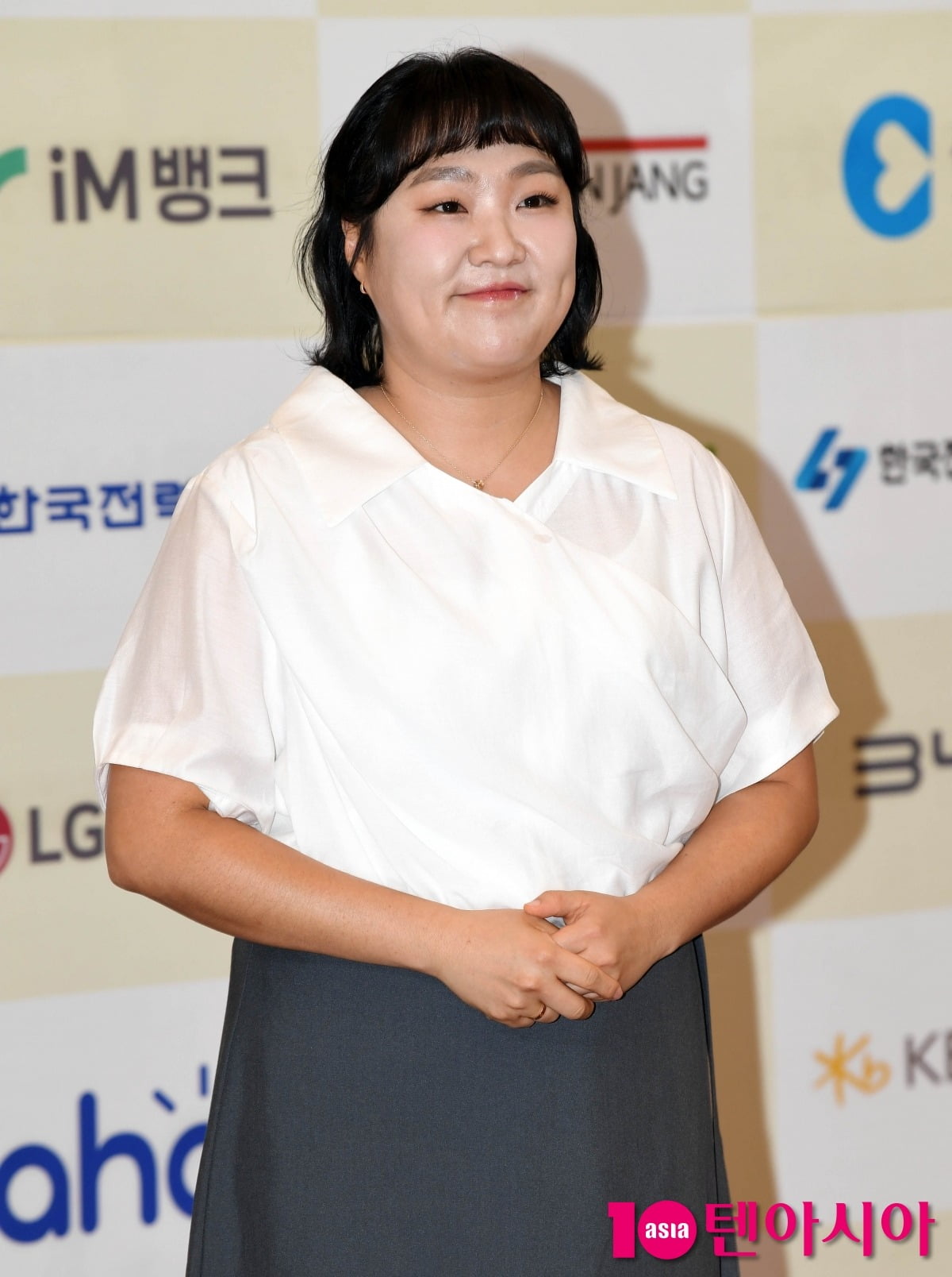 '40세' 이수지, 4억 분양사기 당했다더니…"사기꾼이 투자하라고" PTSD 호소 ('핸썸즈')