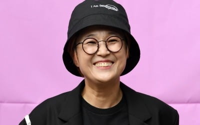'100억 건물주' 송은이, 직원 복지도 남다르네…"휴가 지원금, 다양한 선물도 준비" ('비보티비')