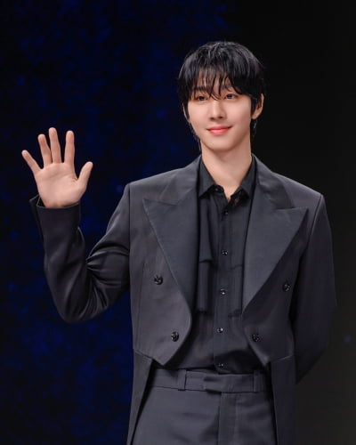 '전독시' 안효섭·이민호, 싱가포르 상영관 밖까지 채웠다