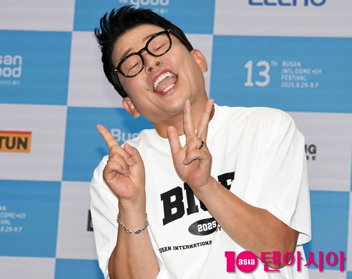 김준호 집행위원장, 새신랑 부산국제코미디페스티벌에서 뜨밤 보낸다 [TEN포토+]