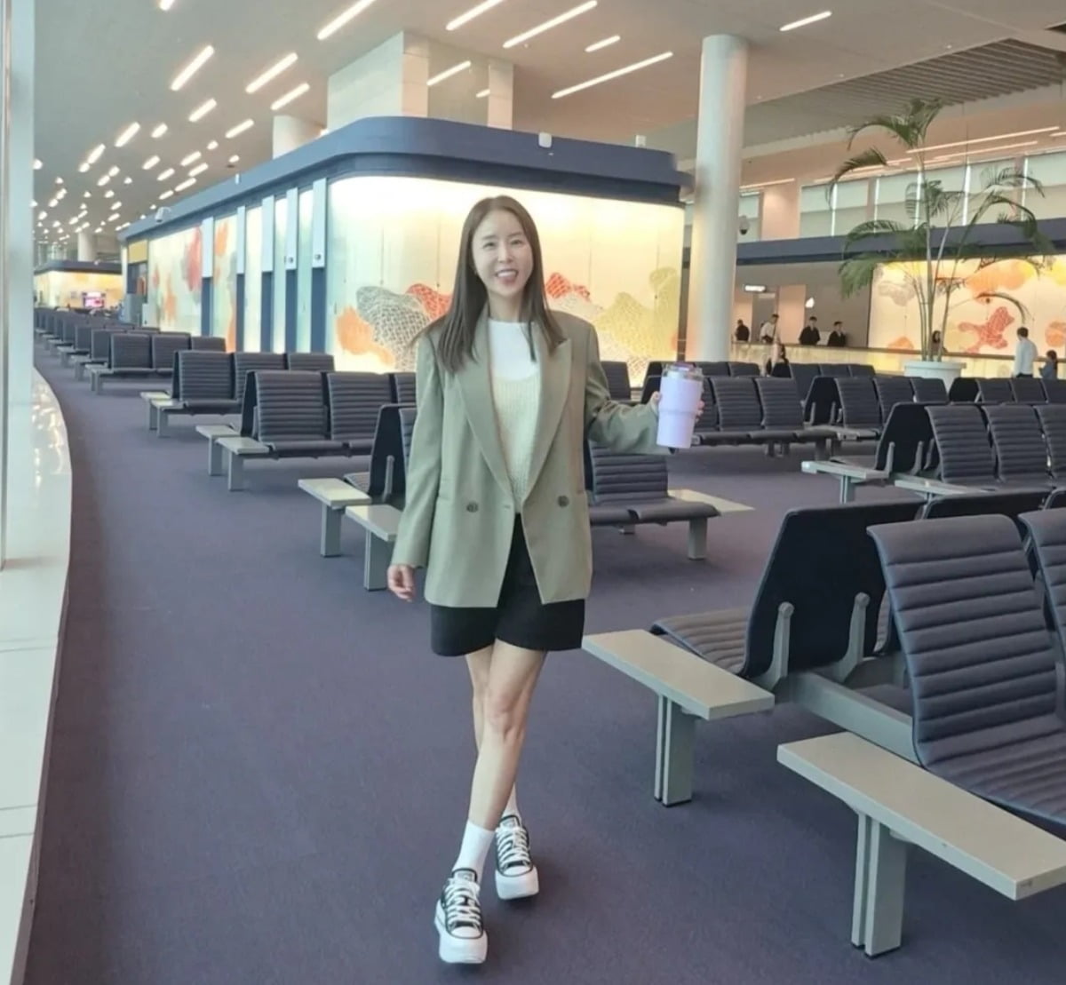 사진 = 신지 인스타그램