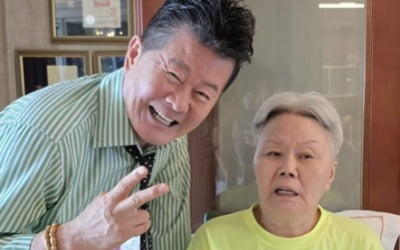 '치매 투병' 옥경이, ♥태진아 통해 근황 알렸다…"건강하게 잘 있어"