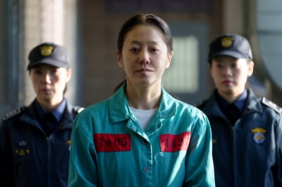 고현정, 연쇄 살인마 됐다…20년 전 남자 5명 잔혹하게 살해 ('사마귀')