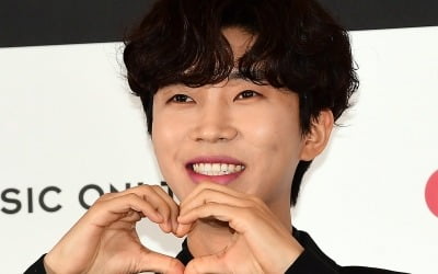 임영웅, 같이 수박 화채 먹고 싶은 남자 트로트 가수 1위 [TEN차트]