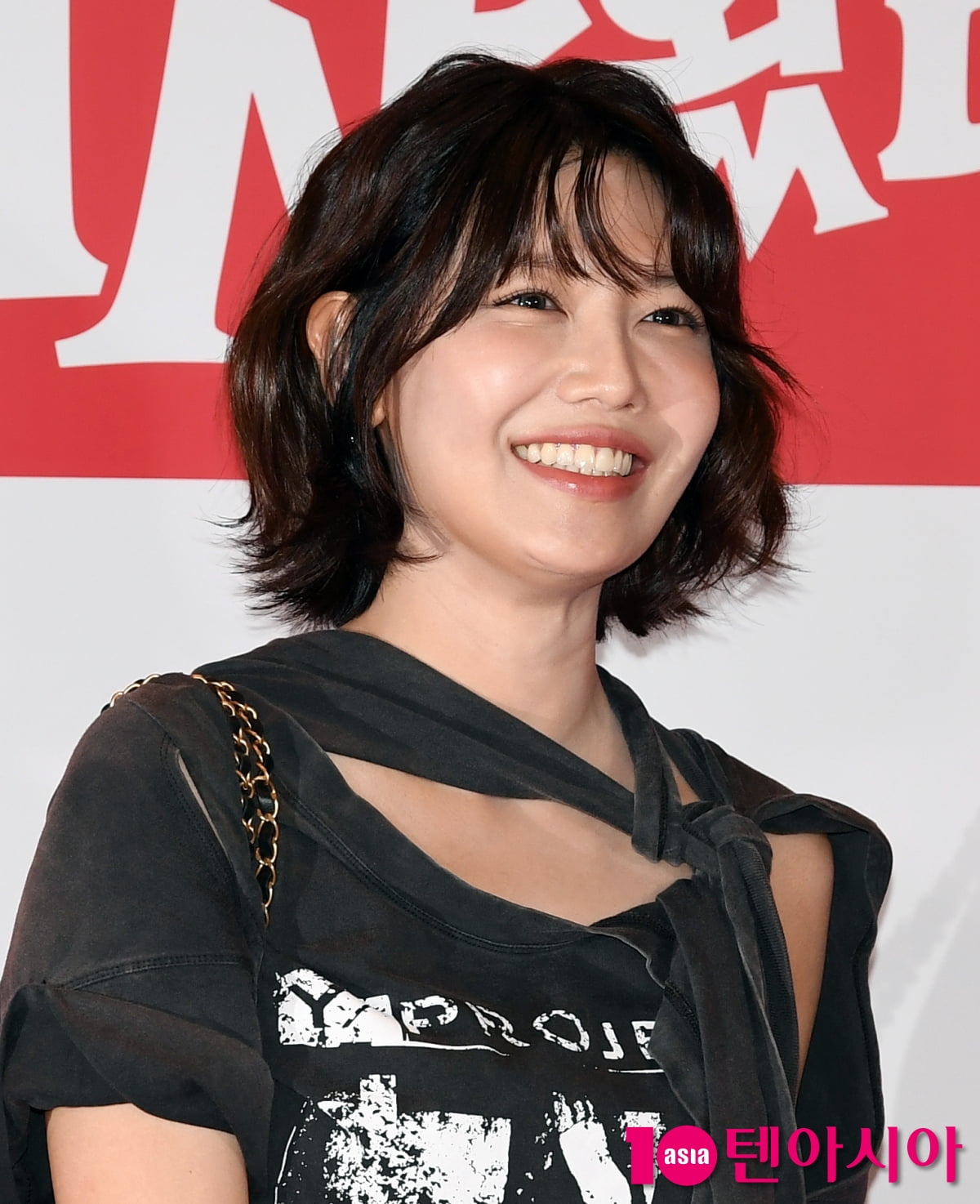 '악마가' 수영, 사랑스러운 눈맞춤[TEN포토+]