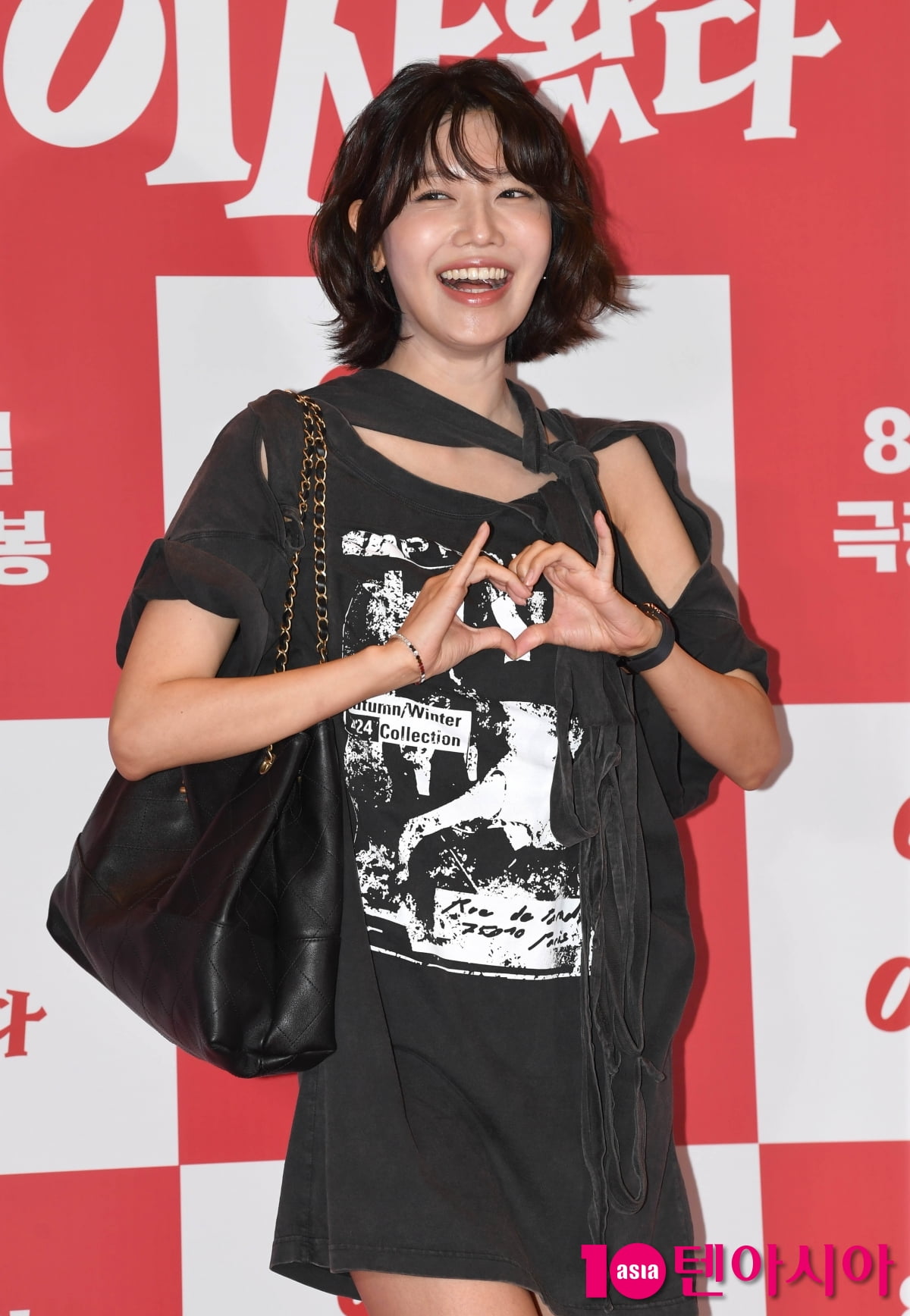 '악마가' 수영, 사랑스러운 눈맞춤[TEN포토+]