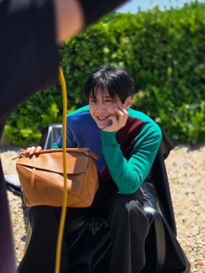 '10살 연하 고윤정과 ♥로맨스' 앞두고…김선호, 역대급 남신 비주얼 자랑