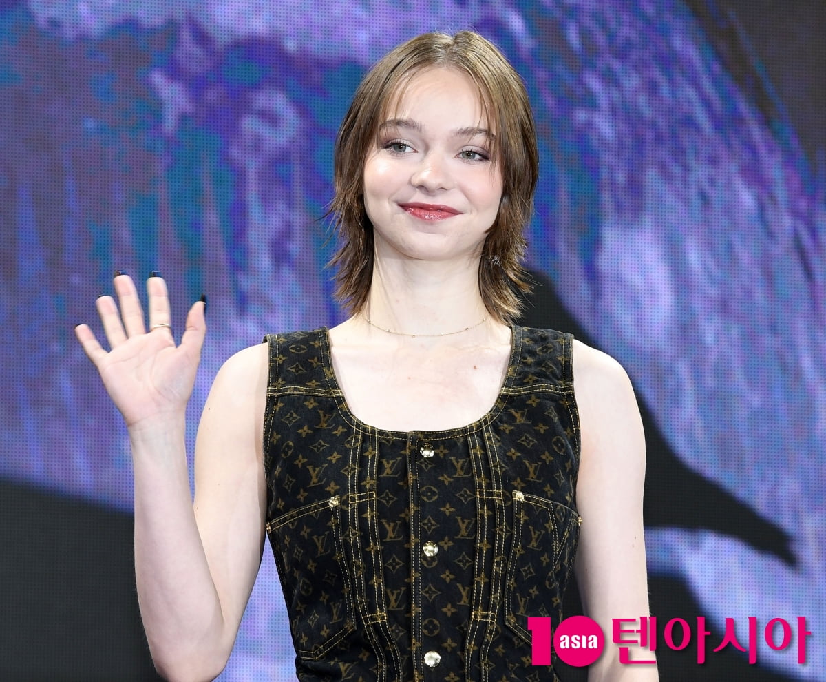 에마 마이어스(Emma Myers), 러블리한 미소...K하트도 잘해요[TEN포토+]