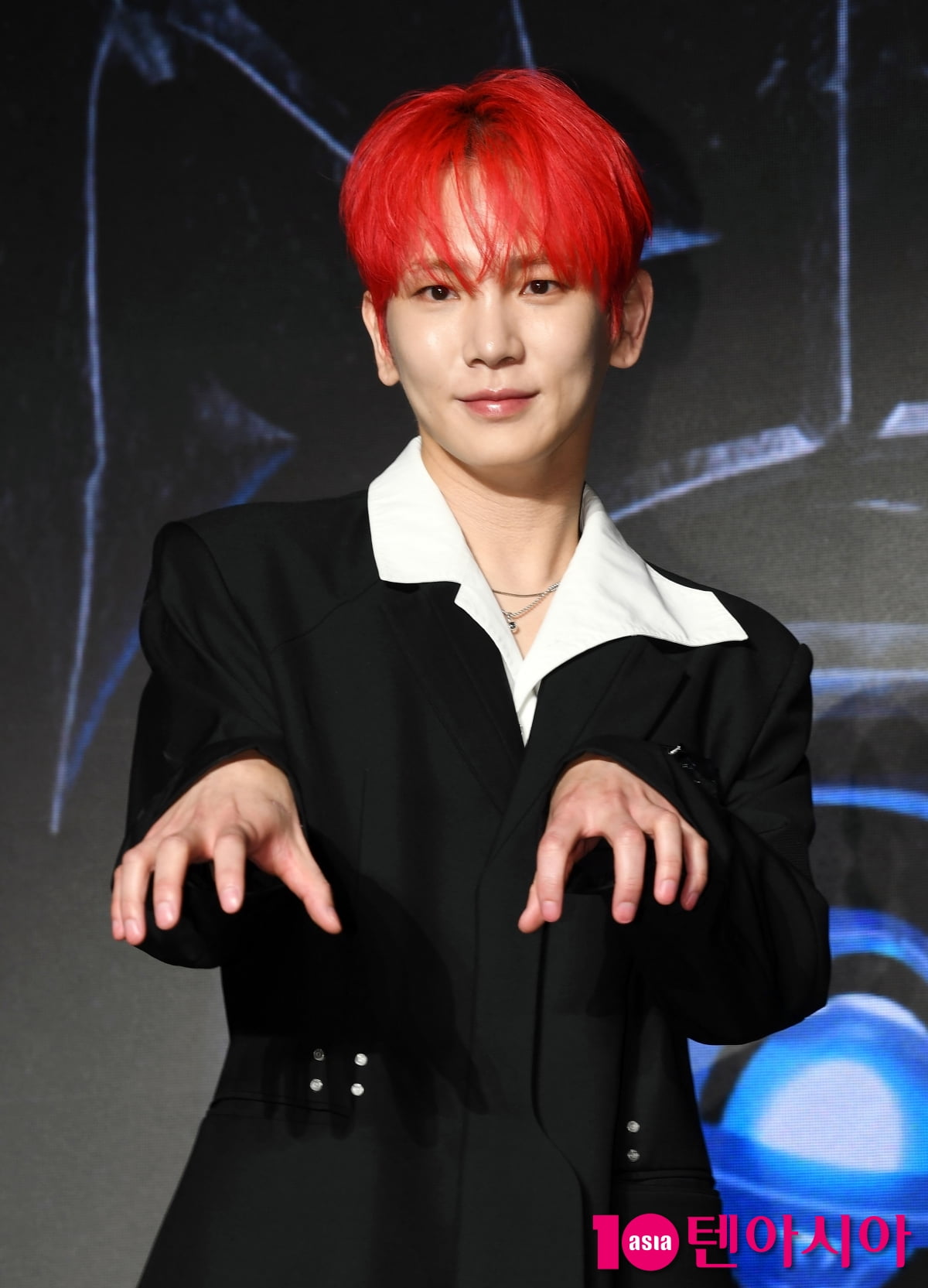샤이니 키, 강렬한 레드 헤어...사랑스러운 헌터[TEN포토+]