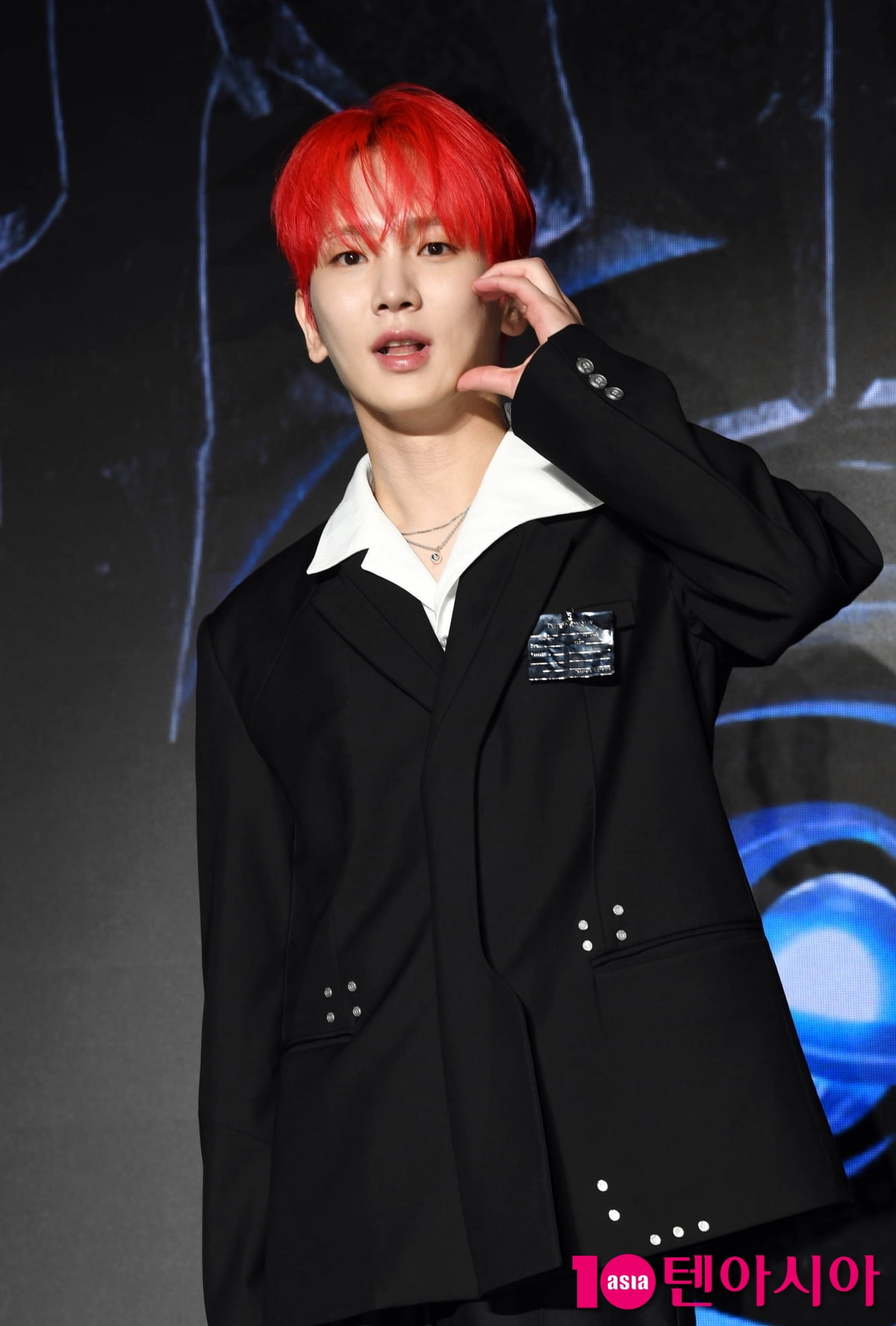 샤이니 키, 강렬한 레드 헤어...사랑스러운 헌터[TEN포토+]
