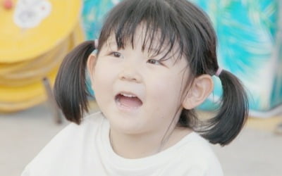 유명 씨름선수 4살 딸, 시장 나가서 장사 시작했다…손님들 냉소적 반응('내생활')
