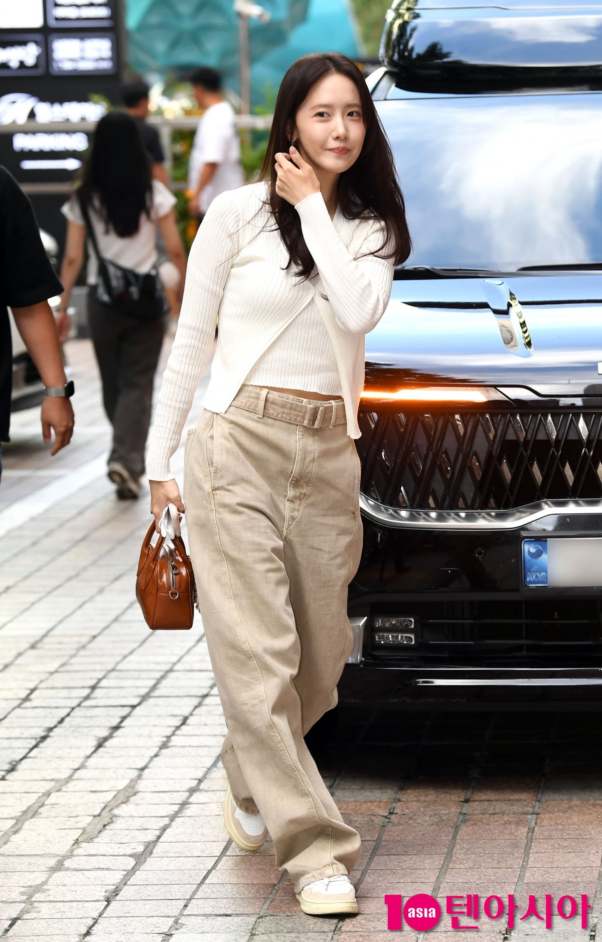 윤아, 3스타 셰프의 꽃미소...쫑파티 밝히는 미모[TEN포토+]