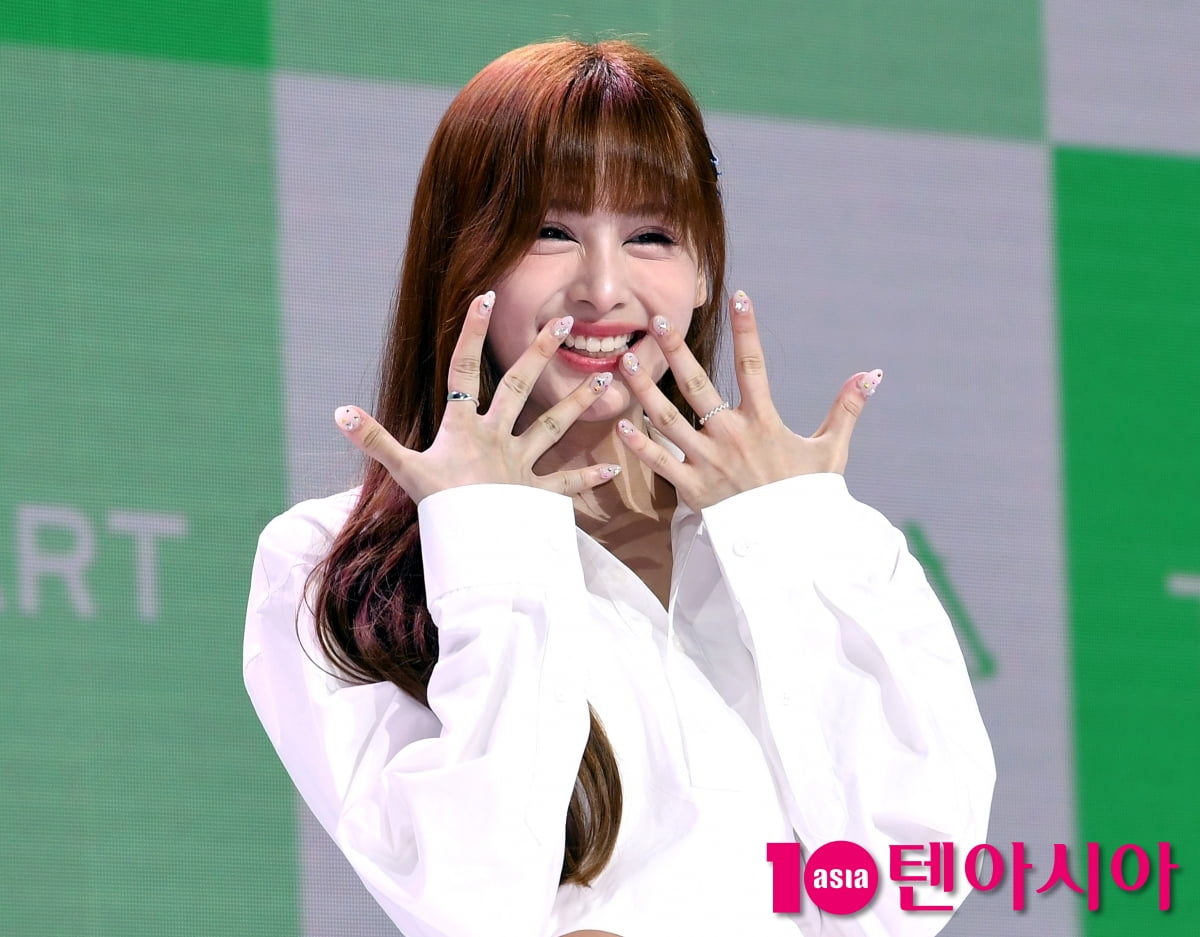 앳하트 케이틀린, 필리핀에서 온 귀여운 소녀[TEN포토+]