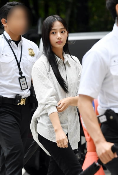 뉴지스 민지, 인형이랑 붕어빵[TEN포토]