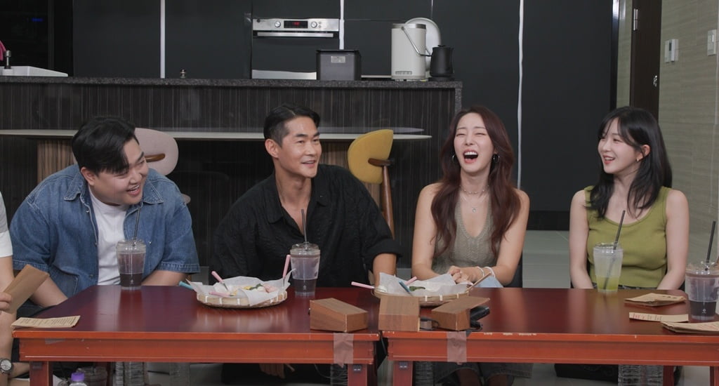 조현영, 알렉스와 결별 8년 만에…"다신 공개 연애하지 않겠다" ('돌싱포맨') 