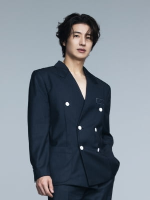 god(지오디) 손호영, 장애인복지 지원 위해 홀트아동복지회에 후원금 전달