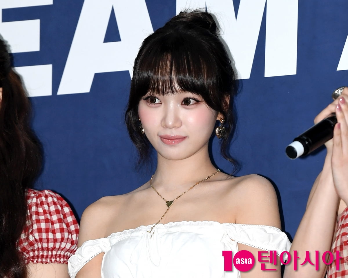 르세라핌 김채원, 청순미 넘치는 깜찍이[TEN포토]