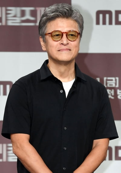권해효 "작고한 장인어른, 시각장애인이었다"('얼굴')