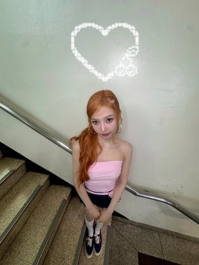 '29세' 레드벨벳 조이, 풋사과 미모에 상큼미 폭발…'금발 소녀 같네'