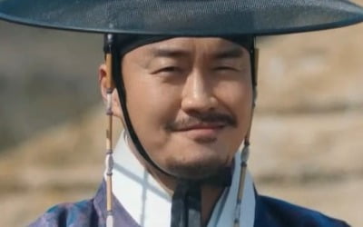 オ・ウィシク、『暴君のシェフ』で圧倒的存在感を発揮
