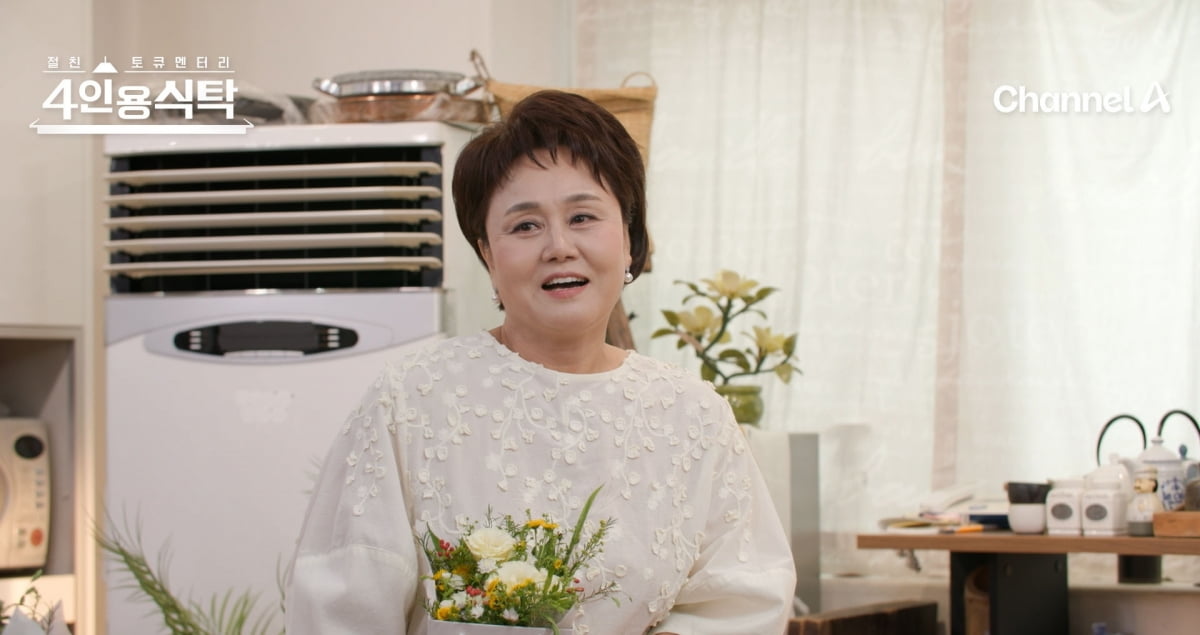 이경실, '성추문' ♥남편에 활동 중단했는데…"암투병 새언니, 좋은 사람 만났다고" ('4인용식탁') 