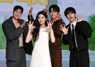 공명-신은수-차우민-윤상현, 영화 '고백의 역사' 주역들[TEN포토+]