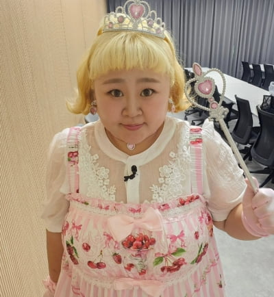 "연말까지 40kg" 홍윤화, 벌써 27kg 감량…눈 커지고 콧대 드러나
