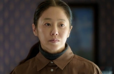 "검버섯·주름 보여줄 것"…고현정, '7년 만에 SBS 복귀' 외모 내려놓고 이 악물었다 ('사마귀')