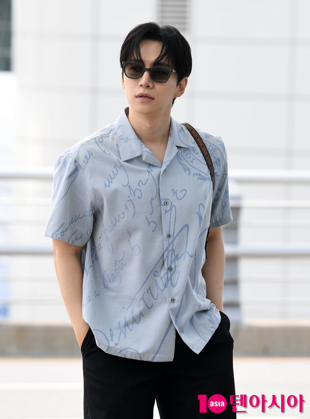 이준호, 여름태양도 질투하는 비주얼...오늘도 잘생김[TEN포토+]