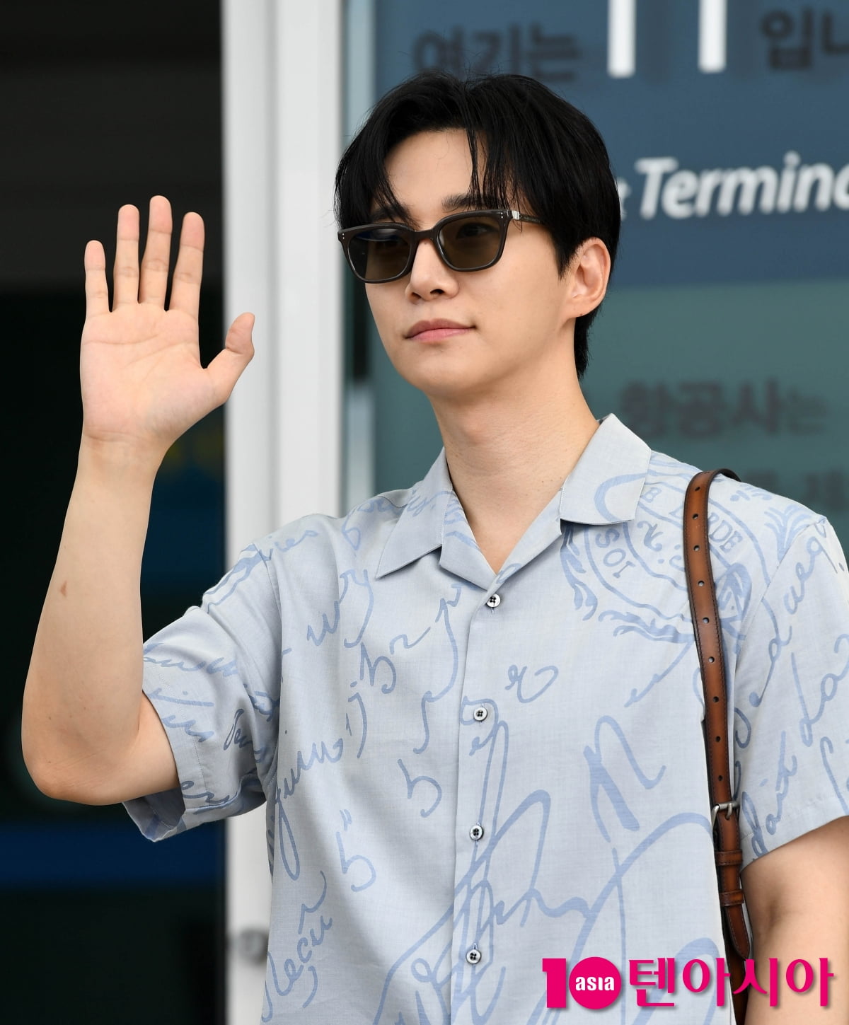이준호, 여름태양도 질투하는 비주얼...오늘도 잘생김[TEN포토+]