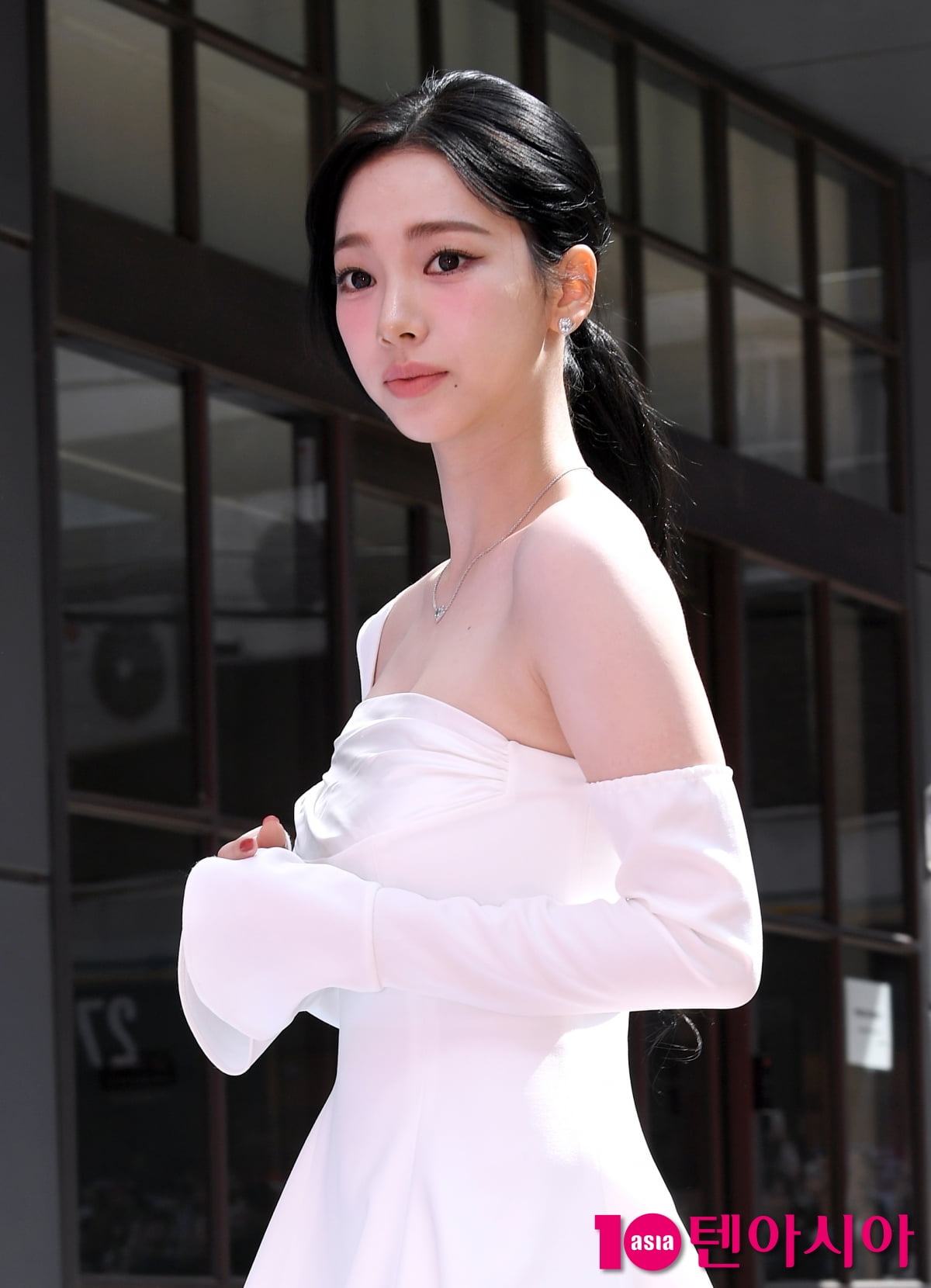 에스파 카리나, 예쁨주의보...폭염도 질투하는 미모[TEN포토+]