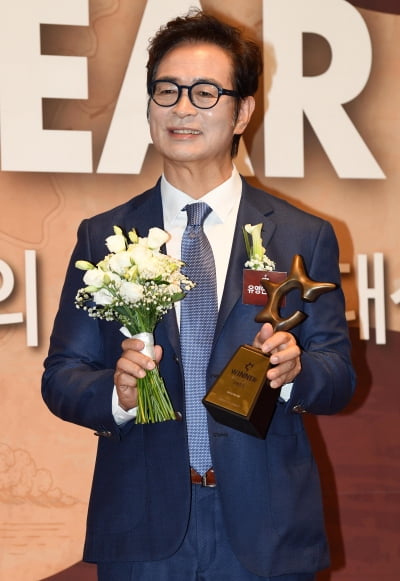 유영만 교수, 올해의 인물상[TEN포토]