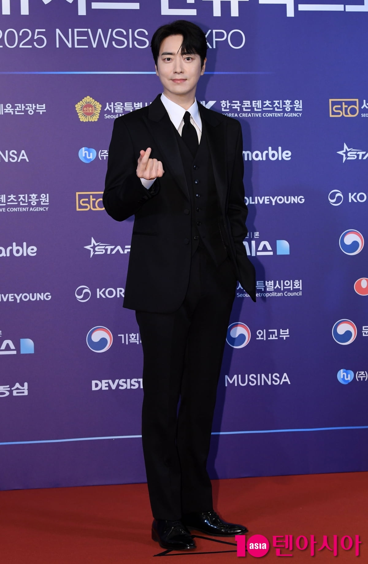 이준혁, 잘생긴 로맨틱가이[TEN포토+]