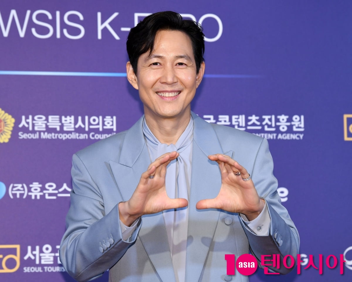 이정재, 마지막 여름 시원한 블루[TEN포토+]