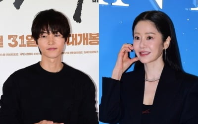배우 관둔 송중기, 아들과 재회한 고현정…로맨스 vs 스릴러, 별들의 맞대결 [TEN피플]