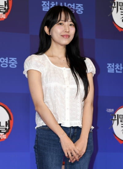 유후의 피아노래, 극장에서 예쁨 발산중[TEN포토]