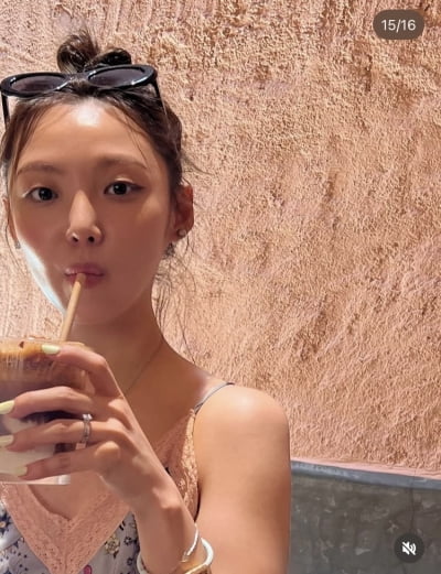 Miss A's Min Enjoys Blissful Newlywed Life in Southeast Asia