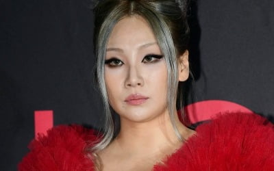 [단독] 2NE1 씨엘도 아뿔싸!…옥주현·성시경·송가인·강동원 이어 소속사 미등록 활동 [종합]